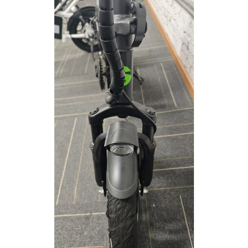 740W Lightweight Cool Off-road Folding Bike 20 Mph, 35 Miles Of Range, Removable Battery